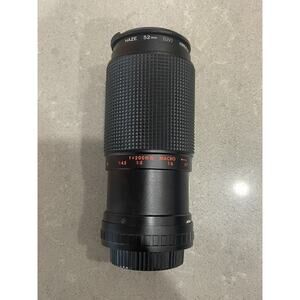 SAKAR MC ZOOM/C-MACRO 1:4.5 f=80-200mm CAMERA LENS